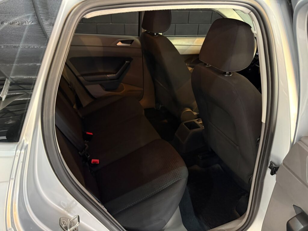 VOLKSWAGEN POLO 1.6 CONFORTLINE 2018