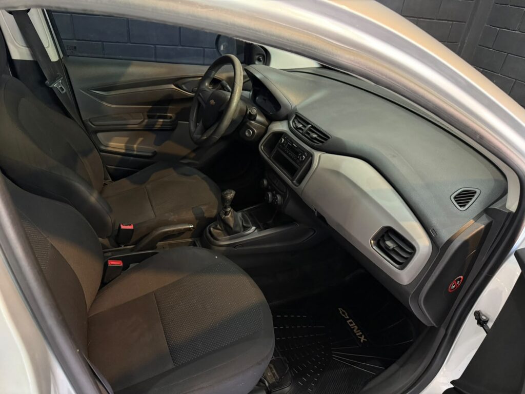 CHEVROLET ONIX 1.4 LS JOY C/GNC 2017