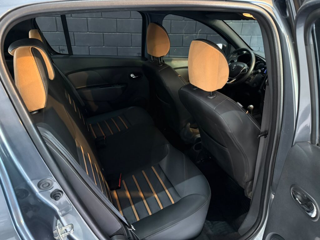 RENAULT STEPWAY 1.6 INTENSE C/GNC 2023