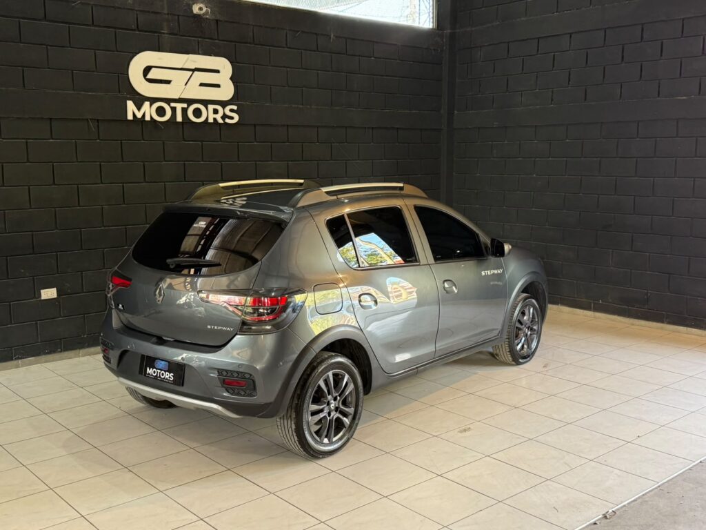 RENAULT STEPWAY 1.6 INTENSE C/GNC 2023