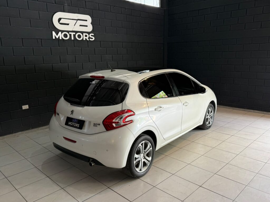 PEUGEOT 208 1.6 FELINE 2015