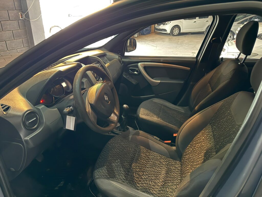 RENAULT DUSTER 1.6 EXPRESSION C/GNC 2015