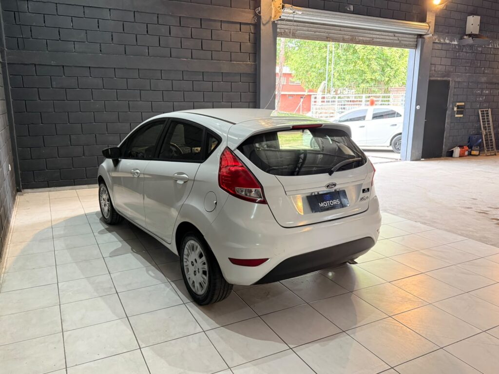 FORD FIESTA 1.6 S 2015
