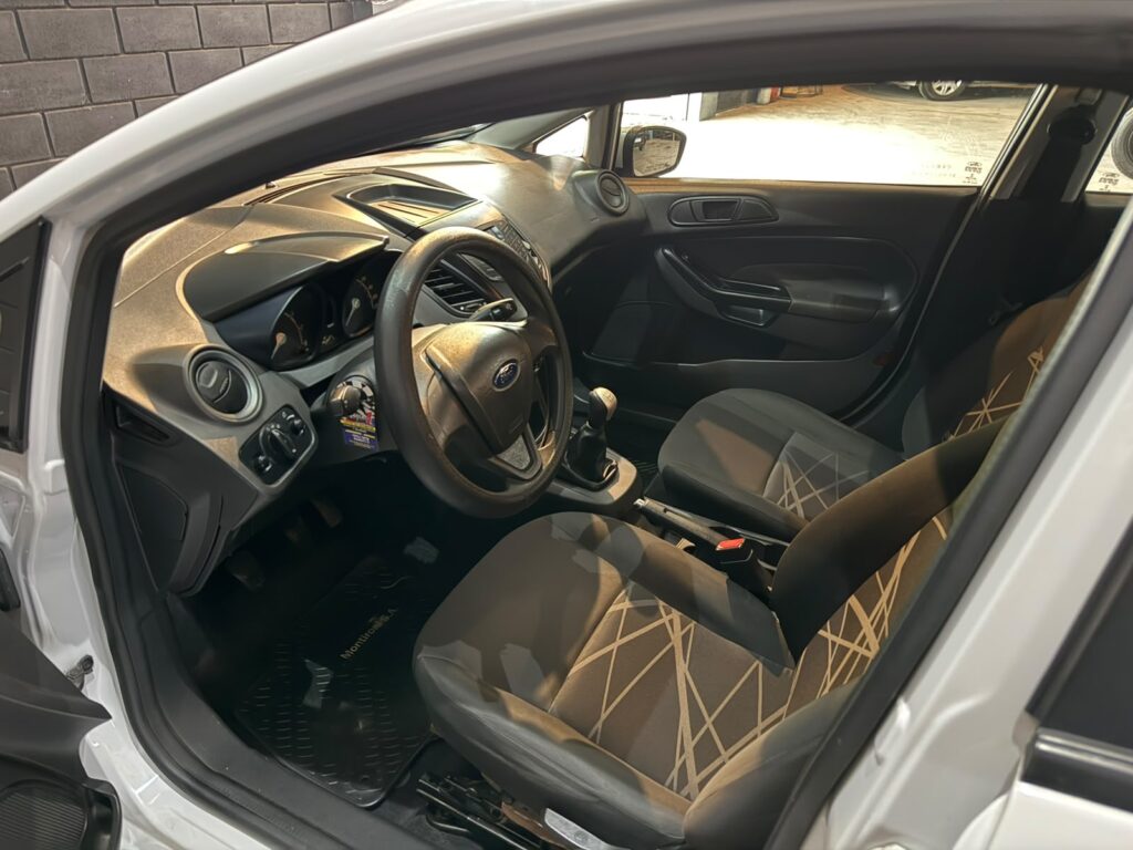 FORD FIESTA 1.6 S 2015