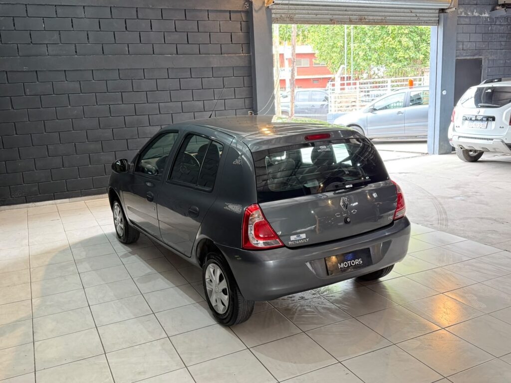 RENAULT CLIO 1.2 CONFORT PLUS 2014