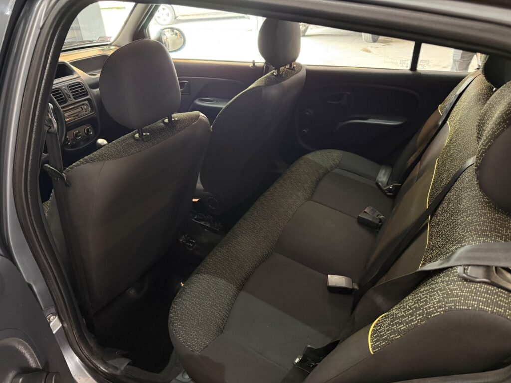 RENAULT CLIO 1.2 CONFORT PLUS 2014