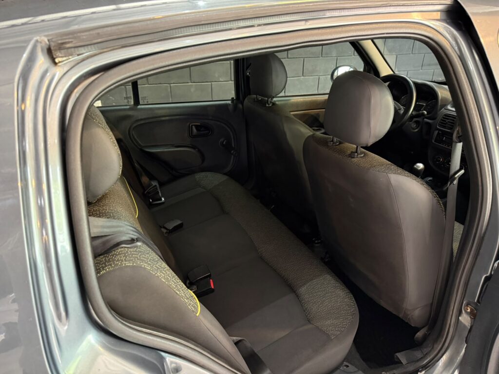RENAULT CLIO 1.2 CONFORT PLUS 2014